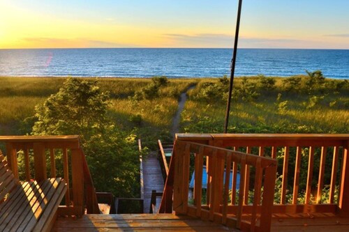 Lakefront Home w/Private Beach, High-Speed WiFi, Outdoor Dining Area, & Firepit