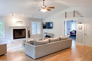TV, fireplace, DVD player, offices - Well-kept home with private outdoor pool, free WiFi, and pool table (Sawyer)