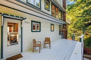Terrace/patio - Exclusive beach access, serene views, and family-friendly amenities (Coloma)