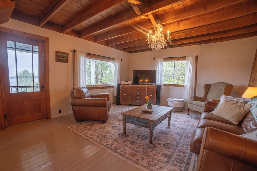 White Porch Cottage - 聖約翰