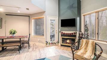 TV, fireplace, DVD player, offices