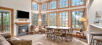 Ski-in/out condo near lifts with ski views, pool, tennis, hot tub, skiing, AC