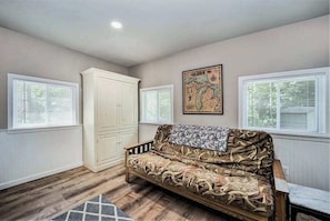 TV, offices - Stone home two blocks from the lake & downtown with gas grill & free WiFi (Boyne City)
