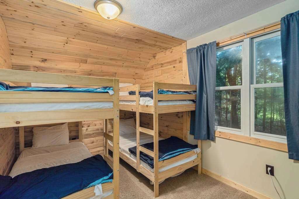 3 Schlafzimmer, Bügeleisen/Bügelbrett, Bettwäsche