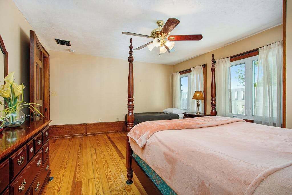 5 Schlafzimmer, WLAN, Bettwäsche