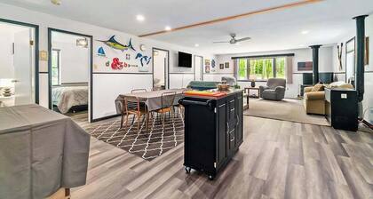Cardinal Cabin | House in Honor