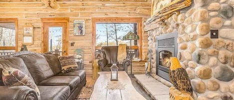TV, fireplace, DVD player, offices