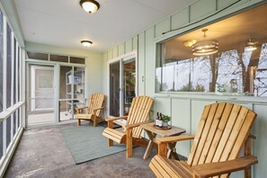Terrace/patio - Sandstone Hollow | King Suite, Office, Fenced Yard (Fort Collins)