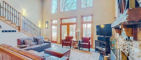 TV, fireplace, DVD player, offices
