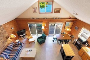 TV, DVD player, offices - Cottage with lake views, private dock & firepit - near public boat launch (Boyne City)
