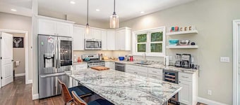 Fantastic family home near the lake with WiFi and large deck