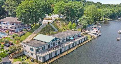 Cute riverfront condo w/ shared deck, and kitchenette - close to beach