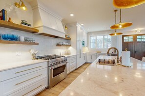 Fridge, microwave, oven, stovetop - Brand New Luxurious Home, w/ Fire pit, Gas Grill, near Lakes & Trails! (Glen Arbor)