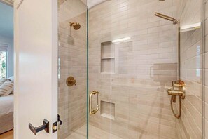Shower, hair dryer, towels - Brand New Luxurious Home, w/ Fire pit, Gas Grill, near Lakes & Trails! (Glen Arbor)