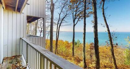 Tasteful Glen Arbor condo with beautiful Lake Michigan views, deck & fireplaces
