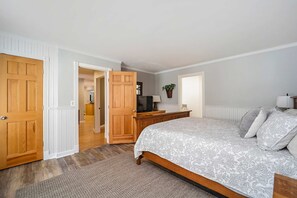 6 Schlafzimmer, Bügeleisen/Bügelbrett, WLAN, Bettwäsche
