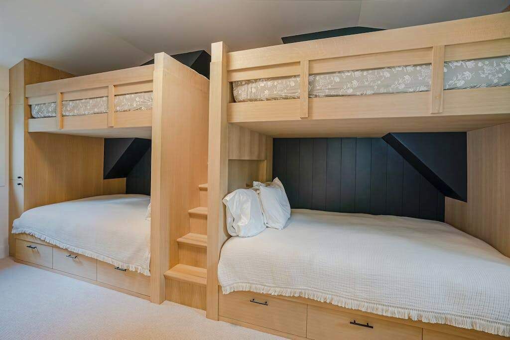 7 Schlafzimmer, WLAN, Bettwäsche