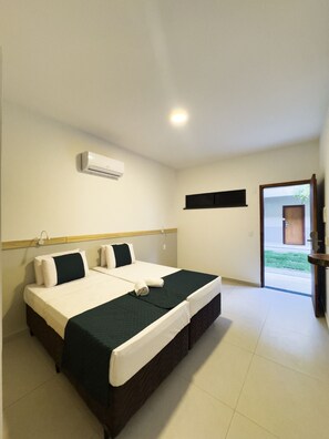 Double Room - Hotel Casa de Retiro Sao Joao Paulo 2 (Aquiraz)
