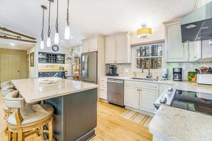 Fridge, microwave, oven, stovetop - Stunning home w/ golf course views plus private deck near resort amenities (Thompsonville)