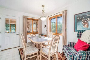 Dining - Dog-friendly, lake view home with three season room, fireplace, video projector (Arcadia)