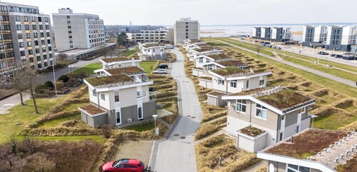 Cozy Holiday Apartment with Limited Sea View near the Beach in Wendtorf
