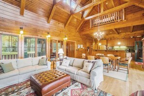 TV, DVD player, offices - Lakefront home with Platte Lake views - private dock, kayaks & paddleboards (Beulah)