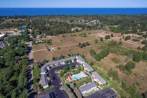 Exterior - Charming 2BR/2BA Condo 1 Mile from Lake Michigan, with shared pool (Douglas)