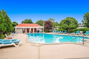 Pool - Charming 2BR/2BA Condo 1 Mile from Lake Michigan, with shared pool (Douglas)