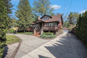 Exterior - Large, Family-Friendly Home with WiFi, Two Kitchens, Private Hot Tub, & Gazebo (Union Pier)