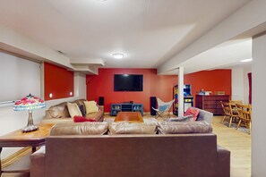TV, video games, DVD player, offices - Spacious Dog Friendly Home w/ heated pool, fenced yard, gas grill, & fire pit (Sawyer)