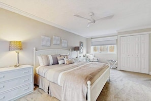 2 bedrooms, iron/ironing board, internet, bed sheets