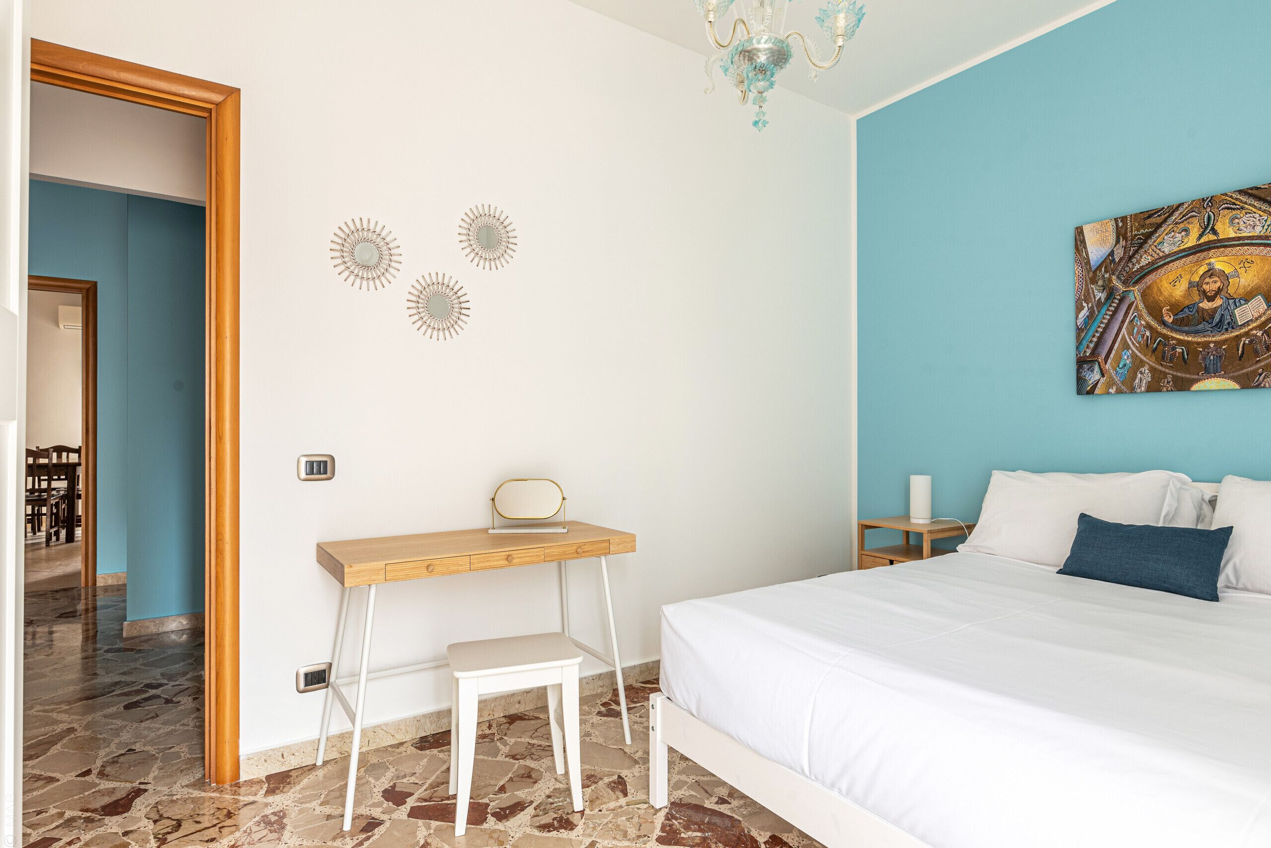 3 habitaciones, tabla de planchar con plancha y wifi gratis 