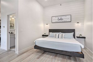 WiFi, bed sheets