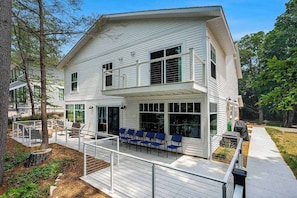 Exterior - Spacious, riverfront new-build with wooded surroundings - minutes to town (Saugatuck)