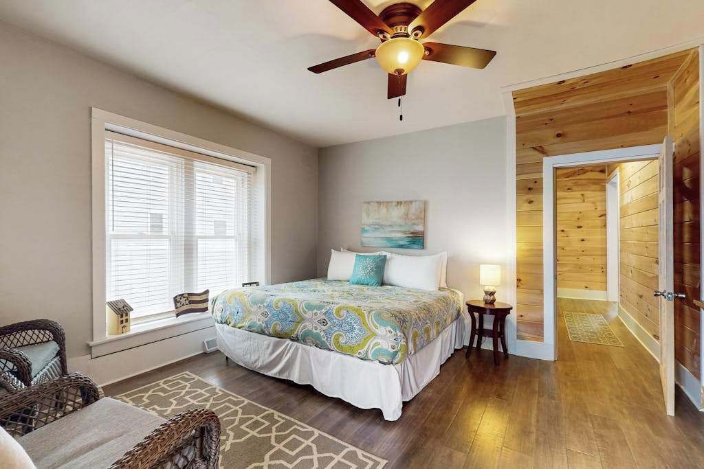 5 bedrooms, iron/ironing board, travel cot, WiFi