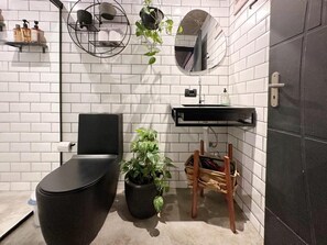 Apartamento, vista para a cidade | Banheiro
