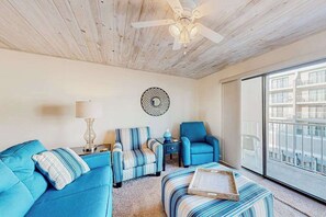TV, offices - 3rd-floor waterfront condo with outdoor pool, water views, balcony, W/D, AC (Ocean City)