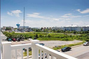 Property grounds - Broad Marsh 110A (Ocean City)