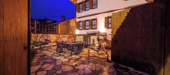 han-ı safran konak