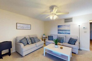 TV, offices - North Ocean City bayside condo with first floor convenience (Ocean City)