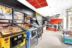 Spielezimmer