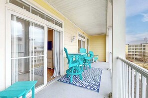 Property grounds - Sunset Island - 35 Fountain 4D (Ocean City)