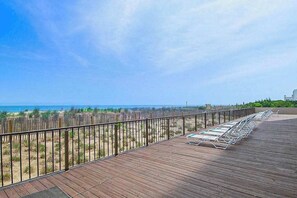 Terrace/patio - Oceanfront, Renovated Marigot Beach Condo w/ Ocean View, AC, W/D (Ocean City)