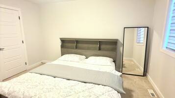 3 habitaciones, wifi gratis y ropa de cama