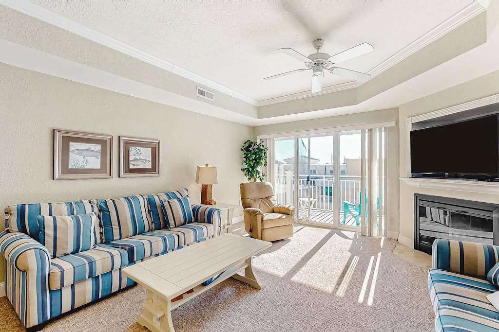 TV, fireplace, DVD player, offices