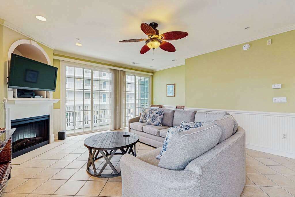 TV, fireplace, DVD player, offices