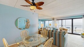 Interior - Stunning Beachfront Condo- fully equipped w/Shared Pool & Private Balcony & WiFi (Ocean City)