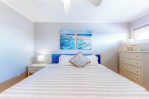 1 bedroom, iron/ironing board, WiFi, bed sheets - Bayshore Central 44 (Ocean City)