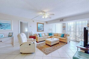 TV, DVD player, offices - Braemar Towers 902 (Ocean City)
