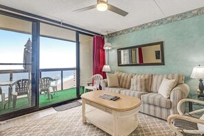 TV, DVD player, offices - Oceanfront escape with beach access, pools, sauna, tennis, & fitness room (Ocean City)